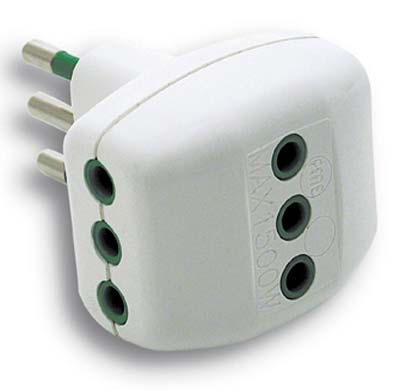ADATTATORE TRIPLO 10A-10A FME